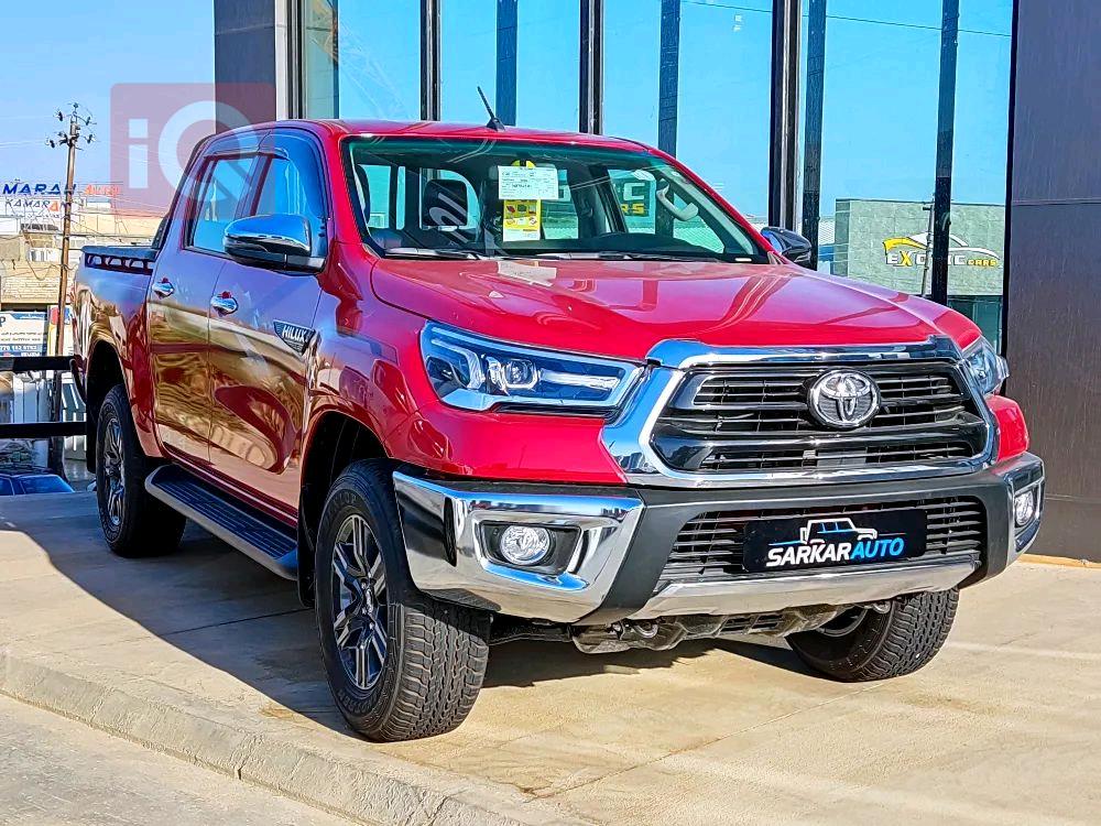 Toyota Hilux